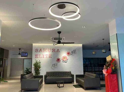 لابی هتل سندپایپر کوالالامپور با مبلمان مدرن