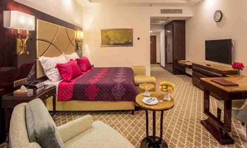 اتاق دو نفره هتل رویان قائم کیش