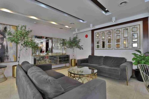 لابی هتل سان اند سندز دبی