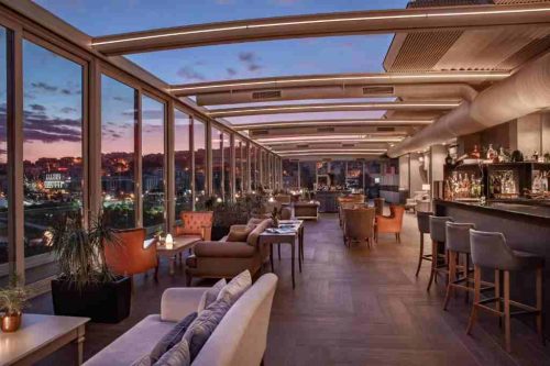 رستوران هتل لازونی استانبول