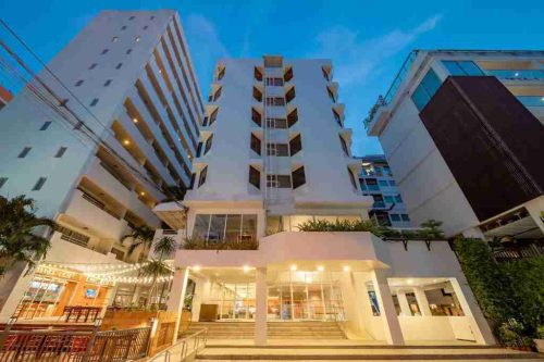 نمای بیرونی هتل سانشاین اند رزیدنسز پاتایا