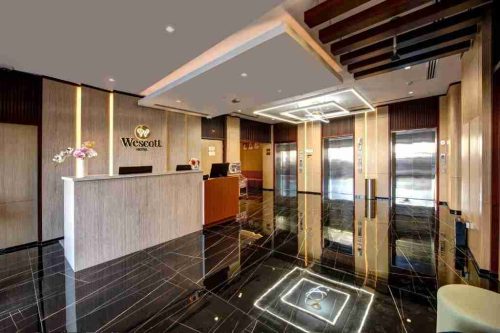 لابی هتل وسکوت دبی