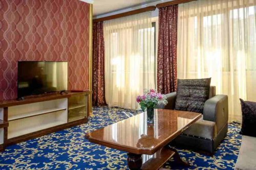 مبلمان اتاق هتل رویال پلازا ایروان