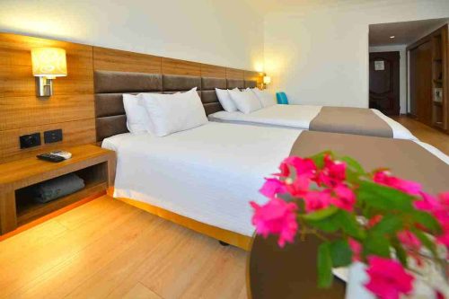 اتاق خانوادگی هتل شایگان کیش