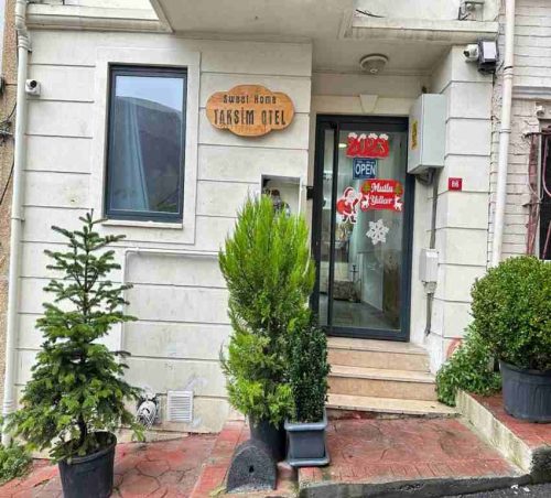 نمای بیرونی هتل تکسیم سوشیان استانبول