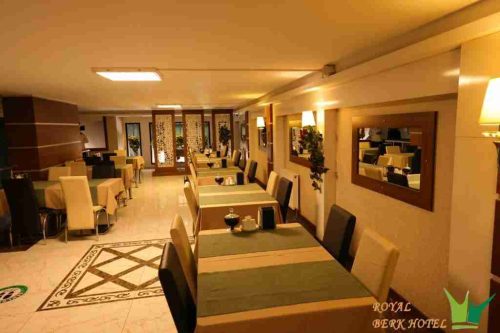 رستوران هتل رویال برک وان