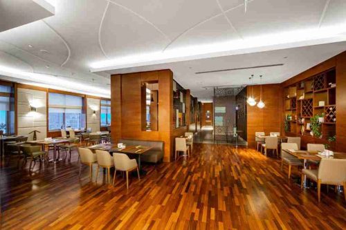 رستوران هتل هالیدی این باکو