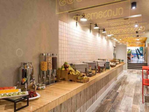 رستوران هتل ایبیس استایلز تفلیس سنتر