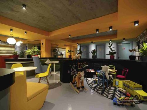 لابی هتل ایبیس استایلز تفلیس سنتر