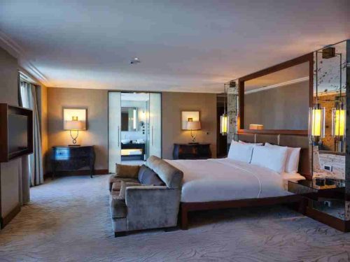 اتاق دو نفره هتل هیلتون باکو