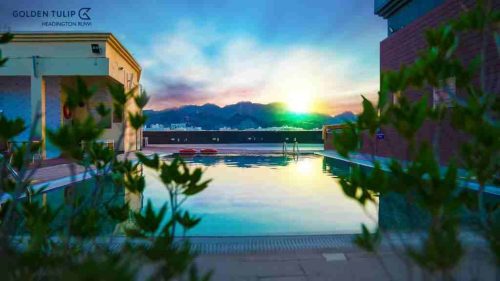 استخر روباز هتل گلدن تولیپ هدینگتون مسقط