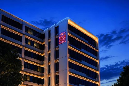 نمای بیرونی Nearport Hotel در نزدیکی فرودگاه صبیحا استانبول