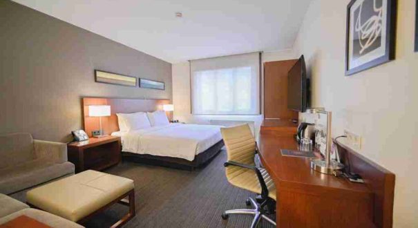 تاق استاندارد دو نفره هتل ایروان پالاس ایروان