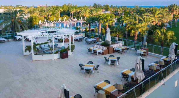 ساحل اختصاصی هتل پنج ستاره Sherwood Exclusive Lara