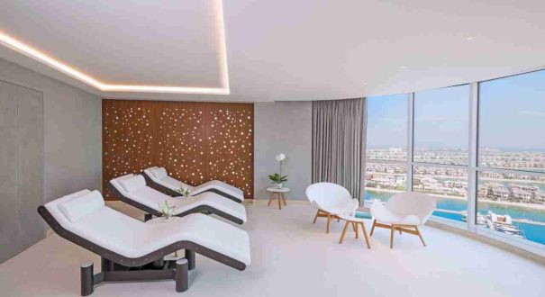 کاناپای با ویو پالم جمیراهتل لوکس پنج ستاره Andaz Dubai The Palm