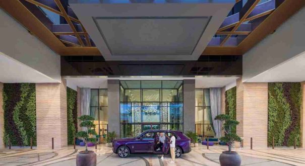 هتل لوکس پنج ستاره در منطقه پالم جمیراAndaz Dubai The Palm