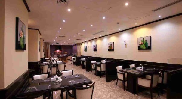 رستوران بوفه باز هتل الخلیج دبی