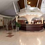 لابی هتل تعطیلات کیش