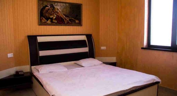 اتاق دبل بزرگ هتل میراژ ایروان اتاق Large Double Room هتل میراژ ارمنستان