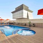 استخر روباز هتل ویندهام دیره دبی