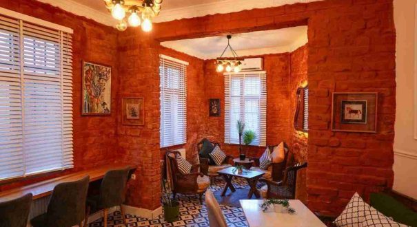 لابی هتل امی تکسیم استانبول