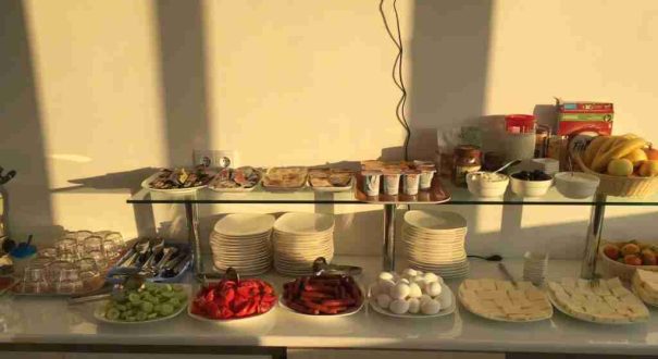 صبحانه هتل رویال جورجیا باتومی