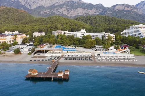 Perre La Mer Hotel Resort & Spa