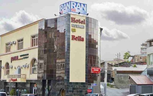 Bella Hotel