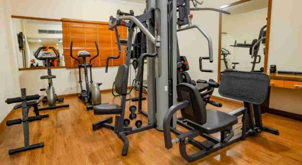 باشگاه ورزشی مجهز در هتل فورچون پرل دبی سالن بدنسازی هتل فورچون پرل دبی