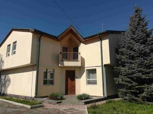 Armenian Village Park Hotel
