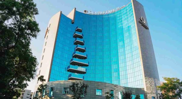 نمای هتل دابل تری بای هیلتون ایروان