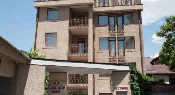 نمای بیرونی هتل کسکاده ایروان