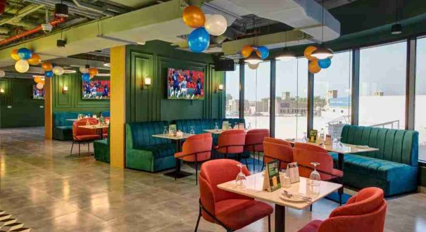 رستوران با منوی بینالمللی در هتل وسکوت دبی رستوران هتل وسکوت دبی