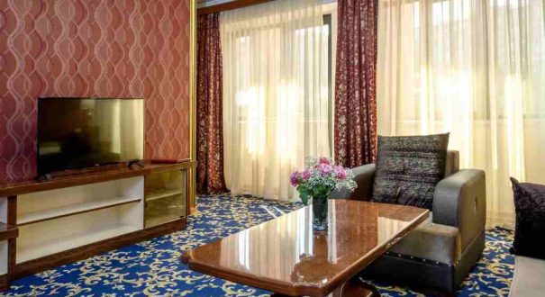 اتاق با مبلمان هتل رویال پلازا ایروان مبلمان اتاق هتل رویال پلازا ایروان