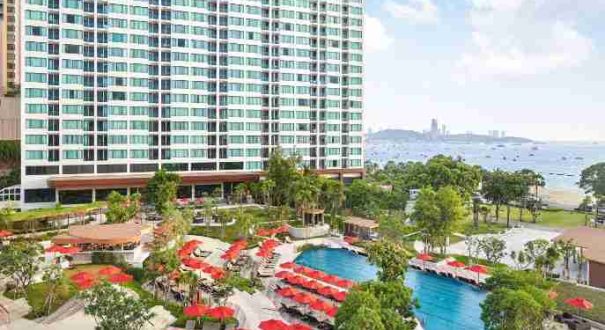 نمای بیرونی هتل آماری پاتایا