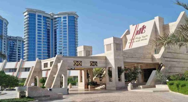 نمای بیرونی هتل مارینا پارک کیش