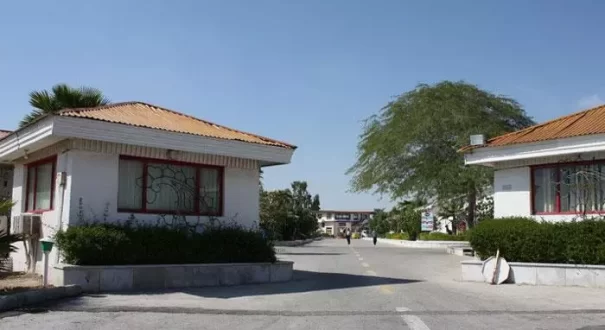 محوطه هتل شباویز کیش