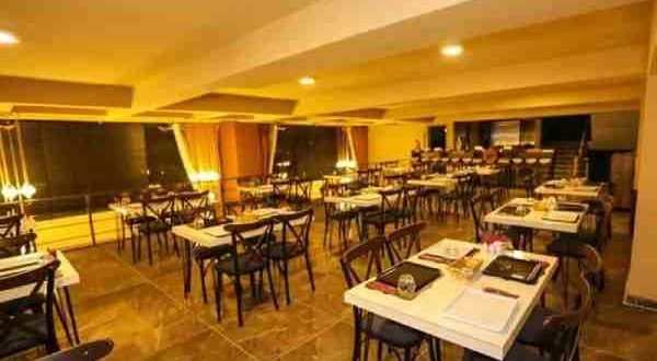 رستوران هتل مونتانا وان ترکیه