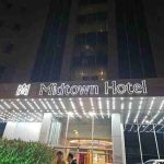 نمای بیرونی هتل میدتاون باکو