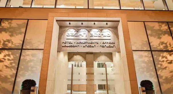 نمای هتل آمری پلازا تفلیس