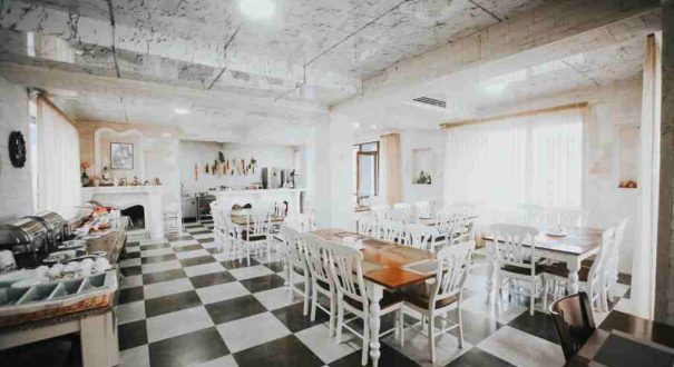 رستوران هتل واین پالاس تفلیس