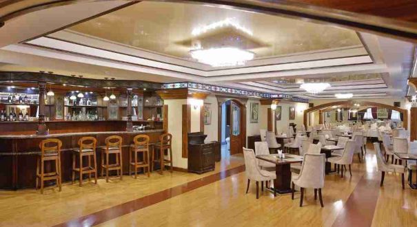 رستوران هتل گنجعلی پلازا باکو