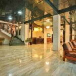 لابی هتل واین پالاس تفلیس