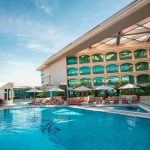 استخر روباز هتل موونپیک گرند البوستان دبی