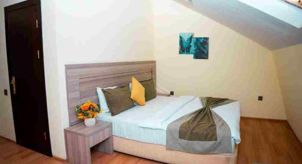 اتاق دبل هتل نمی باکو اتاق دبل هتل نمی باکو