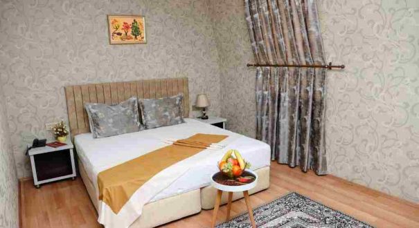 اتاق توئین هتل نمی باکو اتاق توئین هتل نمی باکو