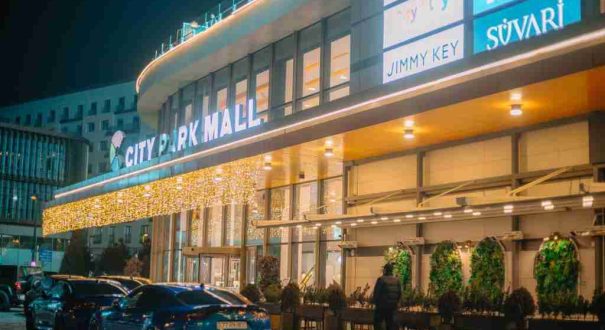 نمای بیرونی هتل دیز باکو