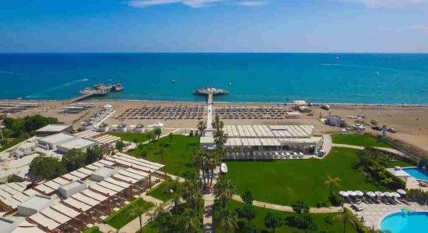 ساحل اختصاصی هتل بایا لارا