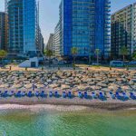 ساحل دریای سیاه در نزدیکی هتل وین رزیدنس باتومی