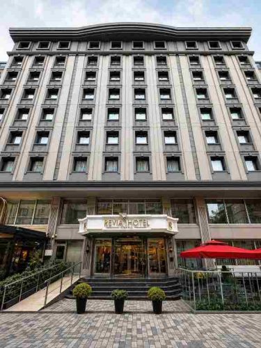 The Revia Square Hotel